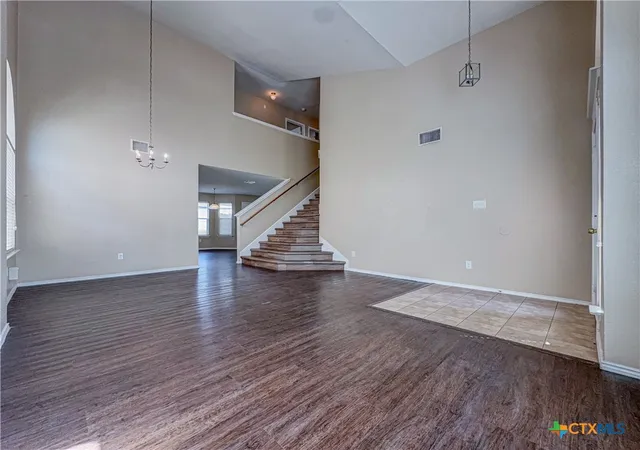Photo 3 of Single family home for sale at 5012 Lions Gate Ln, Killeen, TX 76549 | MLS# 622472 | Listing updated on 2026-08-19