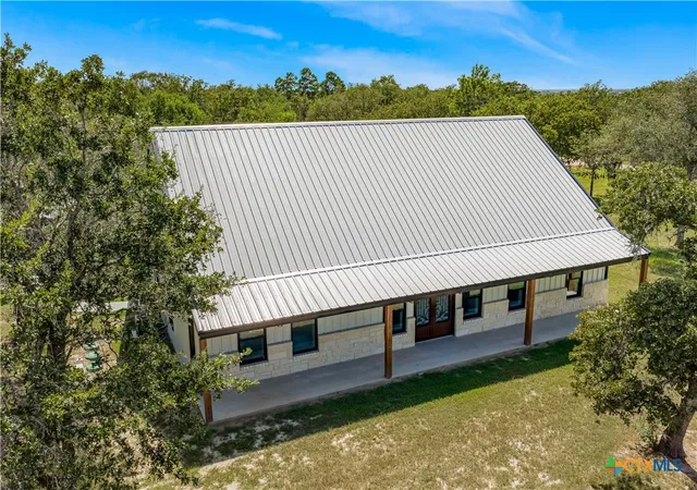Photo 2 of Single family home for sale at 37 Chaparral Rd, Victoria, TX 77905 | MLS# 622487 | Listing updated on 2026-09-11