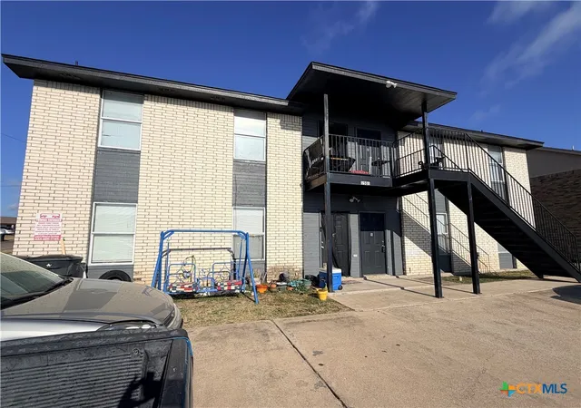 Photo 2 of House for sale at 1501 Benttree Dr, Killeen, TX 76543 | MLS# 622505 | Listing updated on 2026-08-31