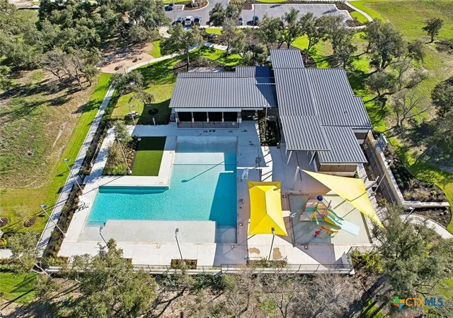Photo 4 of Single family home for sale at 200 Firefox Way, Jarrell, TX 76537 | MLS# 622512 | Listing updated on 2026-09-11