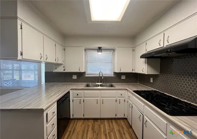 Photo 2 of Single family home for sale at 2301 Zinnia Ct, Killeen, TX 76542 | MLS# 622442 | Listing updated on 2026-08-19