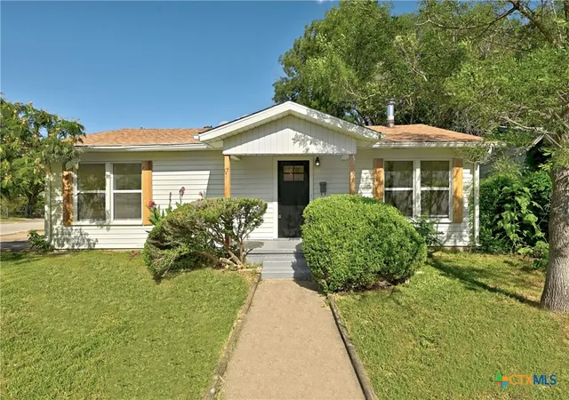 Photo 1 of Single family home for sale at 1302 S 2nd Street, Killeen, TX 76541 | MLS# 622449 | Listing updated on 2026-09-14