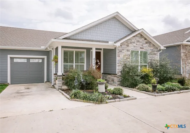 Photo 2 of Single family home for sale at 406 W Crestwood Dr #B, Victoria, TX 77901 | MLS# 622563 | Listing updated on 2026-08-13