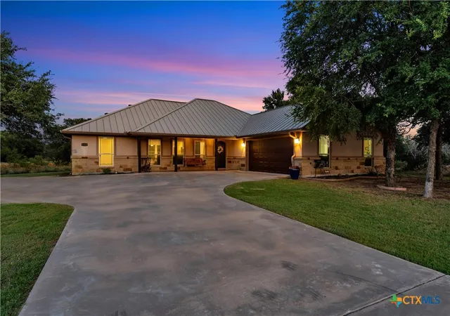 Photo 1 of Single family home for sale at 252 Sunday Dr, Burnet, TX 78611 | MLS# 622568 | Listing updated on 2026-08-13