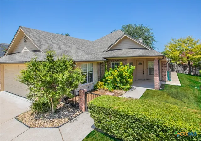 Photo 1 of Sale Pending at 3814 Whispering Oaks, Temple, TX 76504 | MLS# 622242 | Listing updated on 2026-09-26