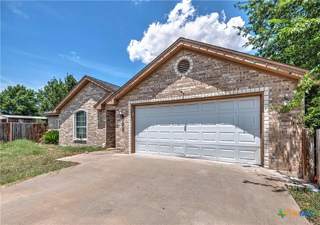 Photo 3 of Single family home for sale at 4428 Sherwood Dr, Belton, TX 76513 | MLS# 622603 | Listing updated on 2026-09-10