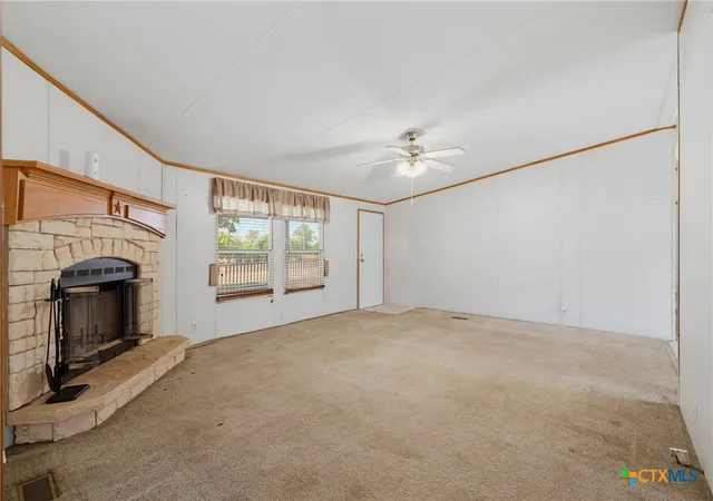 Photo 3 of Manufactured home for sale at 114 Pleasant Grv Loop, Elgin, TX 78621 | MLS# 622572 | Listing updated on 2026-09-12
