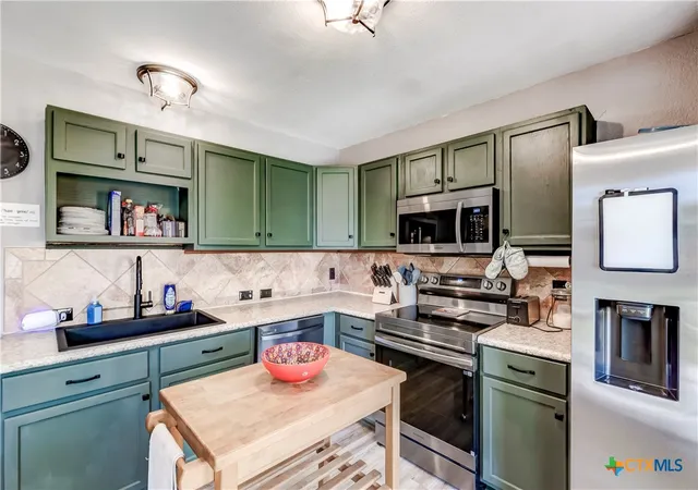 Photo 4 of Single family home for sale at 3201 John Porter Dr, Killeen, TX 76543 | MLS# 622448 | Listing updated on 2026-09-09
