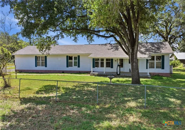 Photo 1 of Single family home for sale at 4821 Fm 467, Seguin, TX 78155 | MLS# 622626 | Listing updated on 2026-08-14