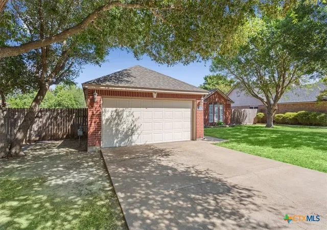 Photo 3 of Single family home for sale at 3106 Red Oak Dr, Belton, TX 76513 | MLS# 622619 | Listing updated on 2026-08-30
