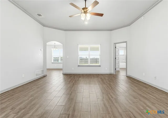 Photo 3 of Sale Pending at 6003 Cactus Flower Ln, Killeen, TX 76549 | MLS# 622344 | Listing updated on 2026-10-05
