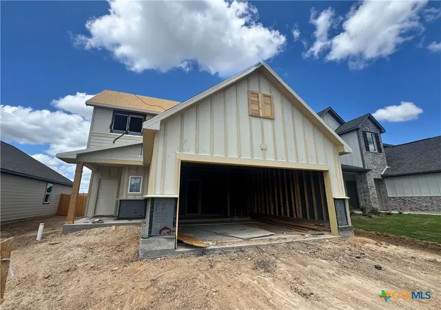 Photo 2 of Sale Pending at 425 Presley Dr, Killeen, TX 76542 | MLS# 622640 | Listing updated on 2026-08-17