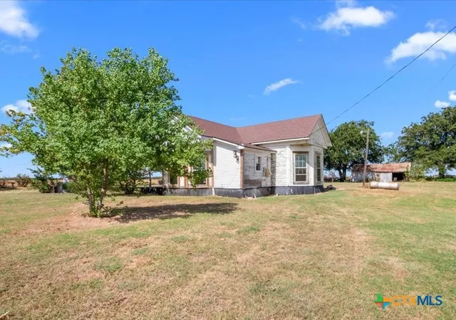 Photo 3 of Sale Pending at 2888 Fm 437, Rogers, TX 76569 | MLS# 622101 | Listing updated on 2026-08-17