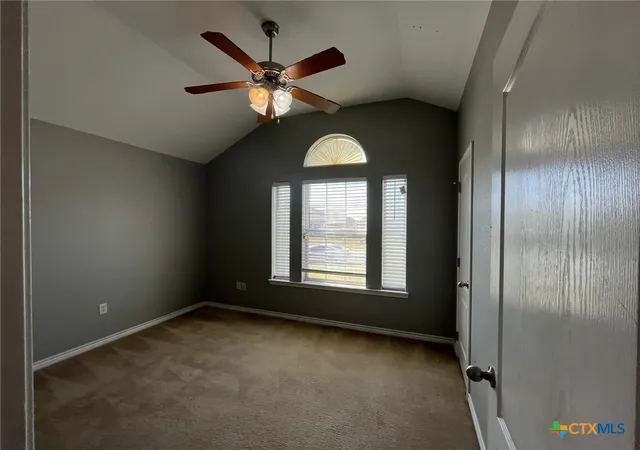 Photo 3 of Single family home for sale at 403 Hedy Dr, Killeen, TX 76542 | MLS# 622613 | Listing updated on 2026-09-10