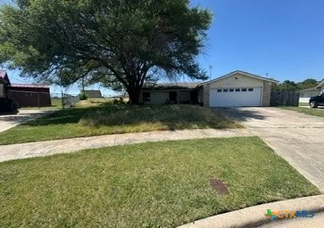 Photo 2 of Sale Pending at 2303 Goode Cir, Killeen, TX 76543 | MLS# 622633 | Listing updated on 2026-08-25
