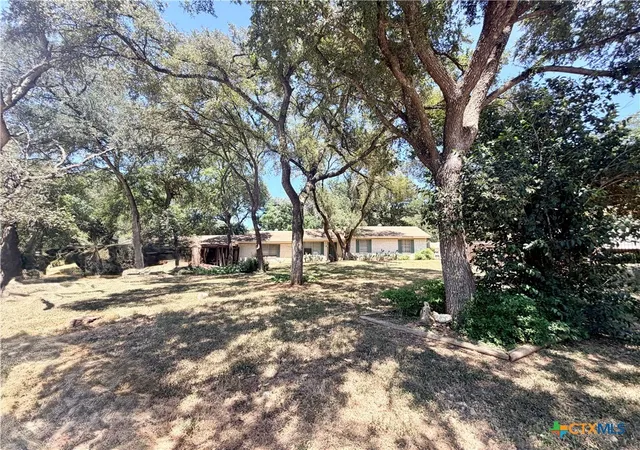 Photo 3 of Single family home for sale at 3624 Brenda Ln, Belton, TX 76513 | MLS# 622660 | Listing updated on 2026-08-19
