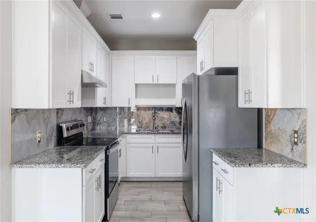 Photo 3 of Single family home for sale at 171 Daniel Dr, Bertram, TX 78605 | MLS# 622450 | Listing updated on 2026-10-02