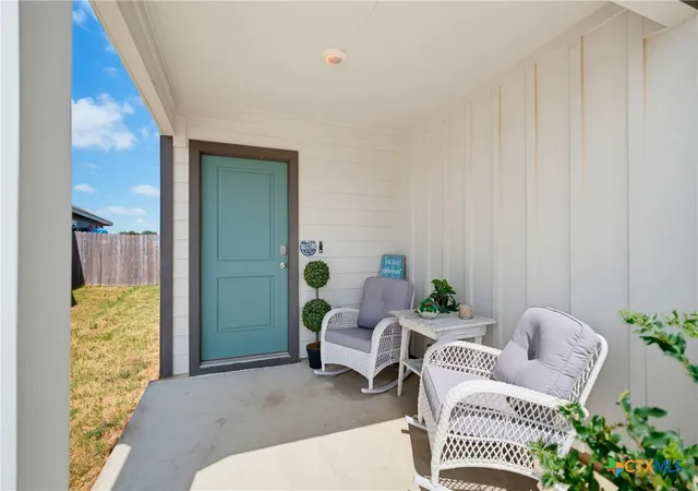 Photo 2 of Single family home for sale at 325 Doss Dr, Rockdale, TX 76567 | MLS# 622678 | Listing updated on 2026-09-03
