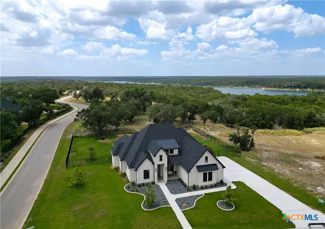 Photo 3 of Single family home for sale at 101 Lakeview Ct, Belton, TX 76513 | MLS# 622474 | Listing updated on 2026-09-16