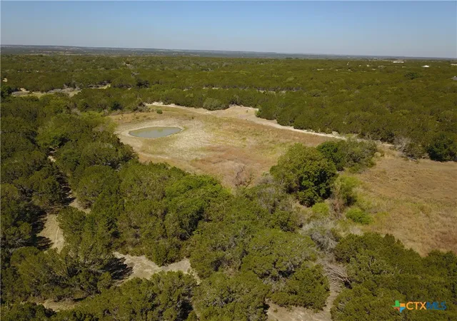 Land for sale at 1048 County Rd 426, Purmela, TX 76566 | MLS# 622698