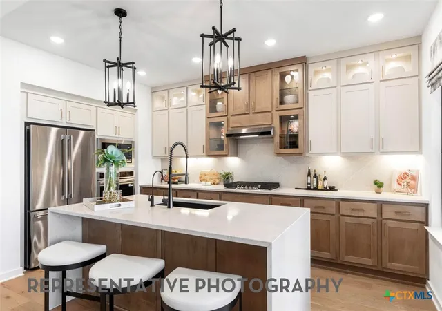 Photo 2 of Single family home for sale at 108 Top View Dr, Liberty Hill, TX 78642 | MLS# 622710 | Listing updated on 2026-08-31