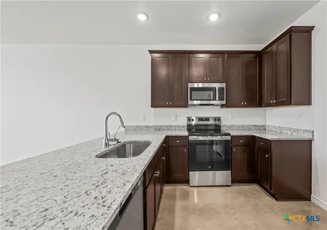 Photo 4 of House for sale at 3802 Sugar Hackberry Trl, Killeen, TX 76542 | MLS# 622726 | Listing updated on 2026-09-02