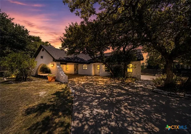Photo 1 of Single family home for sale at 349 Arrowhead Point Rd, Belton, TX 76513 | MLS# 621895 | Listing updated on 2026-08-26