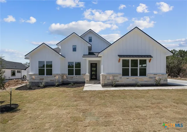 Photo 1 of Sale Pending at 5140 Comanche Dr, Temple, TX 76502 | MLS# 622097 | Listing updated on 2026-09-18