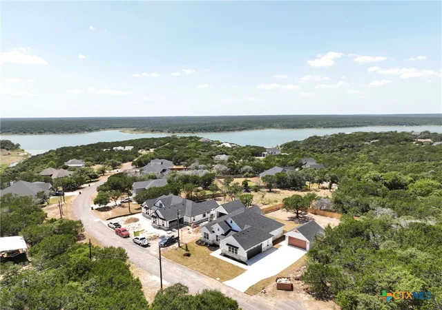Photo 2 of Sale Pending at 5140 Comanche Dr, Temple, TX 76502 | MLS# 622097 | Listing updated on 2026-09-18