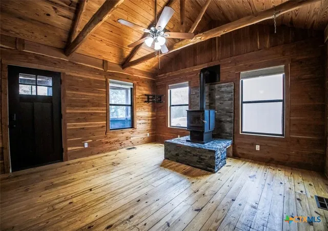Photo 3 of Single family home for sale at 885 Peach Crk Rd, Rosanky, TX 78953 | MLS# 622758 | Listing updated on 2026-08-28