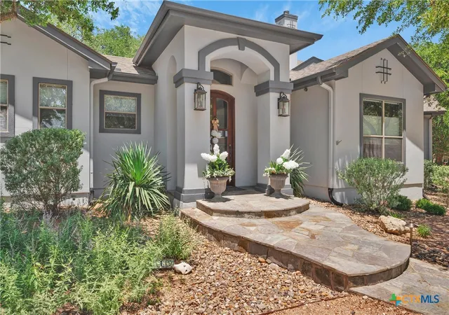Photo 1 of Single family home for sale at 10319 Oak Forest Way, New Braunfels, TX 78132 | MLS# 622752 | Listing updated on 2026-09-15