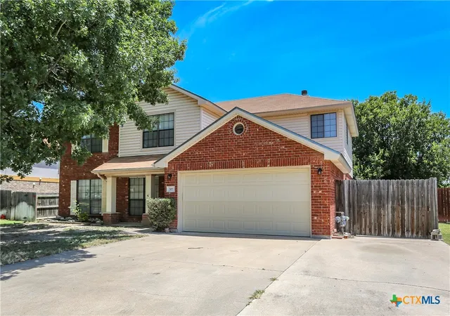 Photo 3 of Single family home for sale at 707 Bond St, Copperas Cove, TX 76522 | MLS# 622433 | Listing updated on 2026-09-04