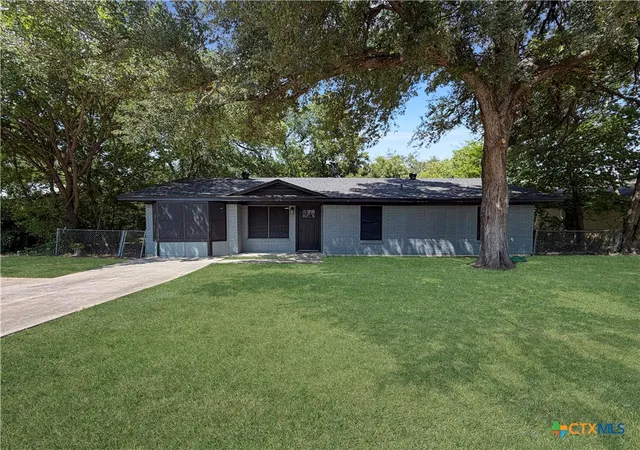 Photo 1 of Sale Pending at 109 E Mark Rd, Harker Heights, TX 76548 | MLS# 622444 | Listing updated on 2026-09-08