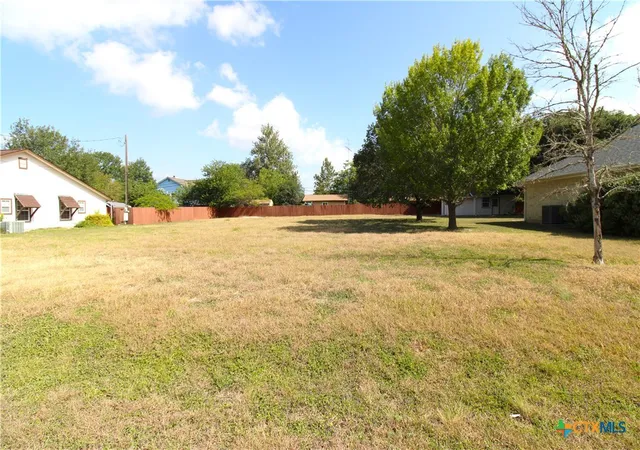 Photo 2 of Land for sale at 644 Horseshoe Fls Dr, Canyon Lake, TX 78133 | MLS# 622537 | Listing updated on 2026-08-19