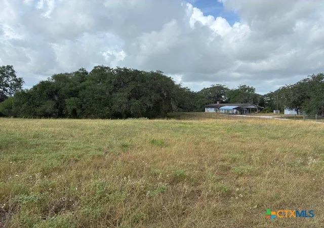 Photo 4 of House for sale at 1102 Fm 443, Yoakum, TX 77995 | MLS# 622607 | Listing updated on 2026-08-19