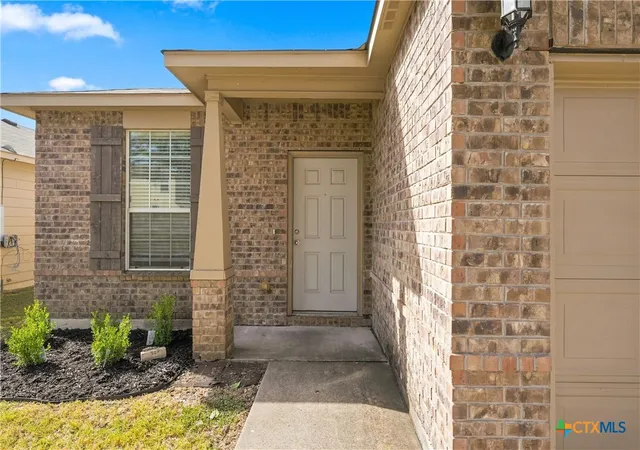 Photo 3 of Single family home for sale at 3400 Claymore St, Killeen, TX 76542 | MLS# 622797 | Listing updated on 2026-09-16