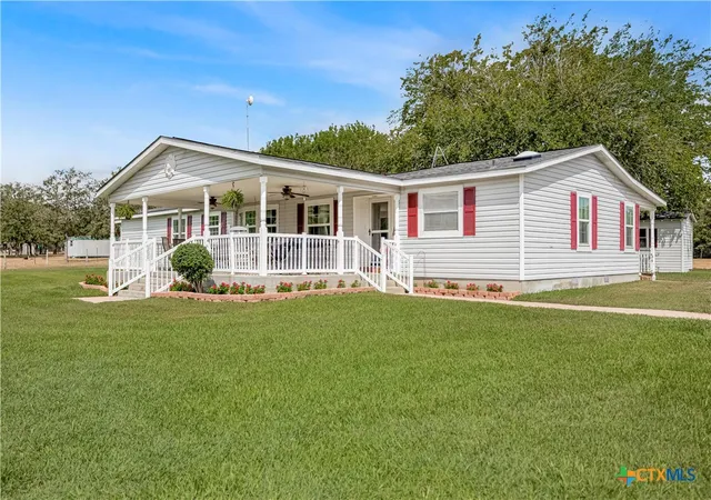 Photo 2 of Sale Pending at 482 Hiller Rd, Cuero, TX 77954 | MLS# 622788 | Listing updated on 2026-10-01
