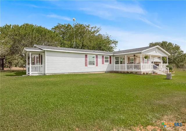 Photo 3 of Sale Pending at 482 Hiller Rd, Cuero, TX 77954 | MLS# 622788 | Listing updated on 2026-10-01