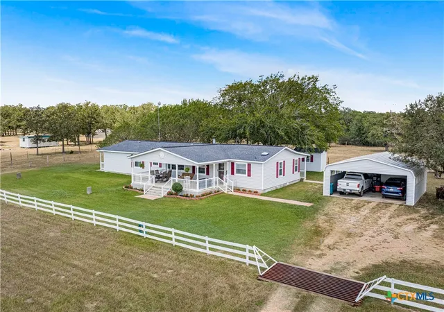 Photo 3 of Sale Pending at 482 Hiller Rd, Cuero, TX 77954 | MLS# 622788 | Listing updated on 2026-10-01
