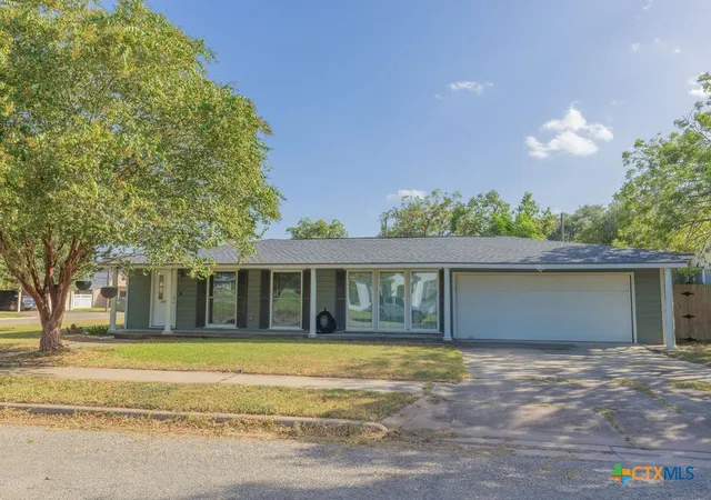 Photo 1 of Single family home for sale at 313 3rd Street, Cuero, TX 77954 | MLS# 622804 | Listing updated on 2026-09-03