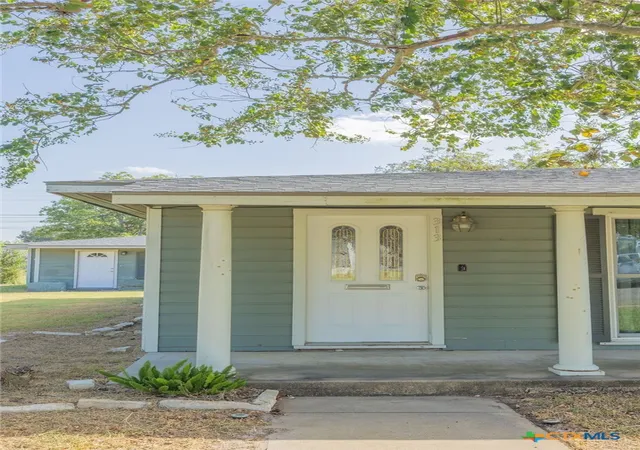 Photo 2 of Single family home for sale at 313 3rd Street, Cuero, TX 77954 | MLS# 622804 | Listing updated on 2026-09-03