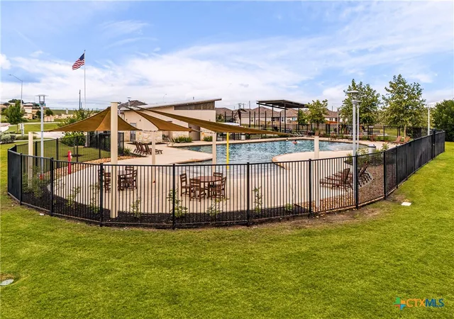 Photo 1 of Single family home for sale at 204 Yucca Dr, Seguin, TX 78155 | MLS# 622848 | Listing updated on 2026-08-21