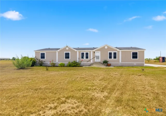 Photo 2 of Manufactured home for sale at 730 Shady Holw Rd, Victoria, TX 77904 | MLS# 622191 | Listing updated on 2026-09-23