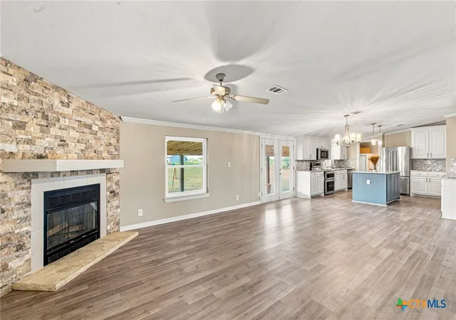 Photo 3 of Manufactured home for sale at 730 Shady Holw Rd, Victoria, TX 77904 | MLS# 622191 | Listing updated on 2026-09-23