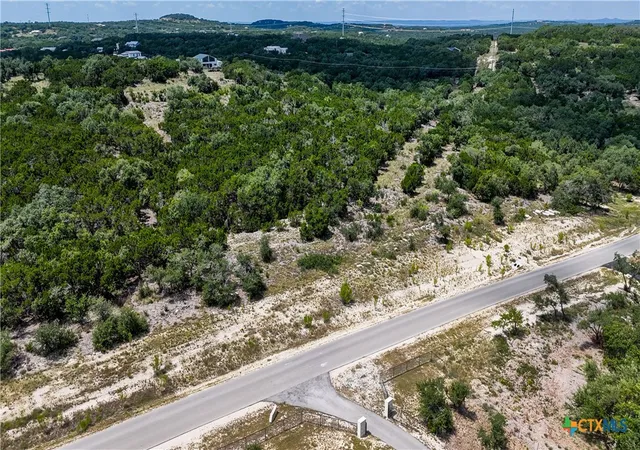 Photo 3 of Sale Pending at 988 Earle Oak Ave, Bulverde, TX 78163 | MLS# 622460 | Listing updated on 2026-09-11