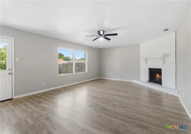 Photo 4 of Single family home for sale at 2100 Eisenhower Dr, Killeen, TX 76543 | MLS# 622308 | Listing updated on 2026-09-12