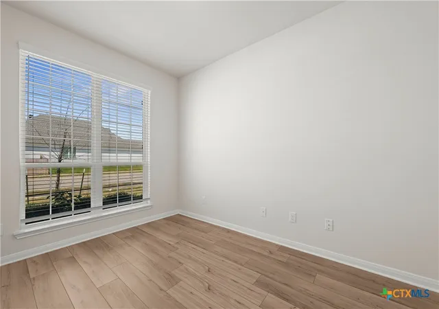 Photo 3 of Single family home for sale at 6204 Golden Gate Dr, Killeen, TX 76549 | MLS# 622578 | Listing updated on 2026-09-16