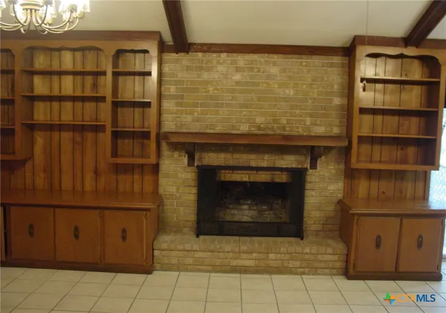 Photo 4 of Single family home for sale at 406 Sherwood Dr, Victoria, TX 77901 | MLS# 622898 | Listing updated on 2026-08-19