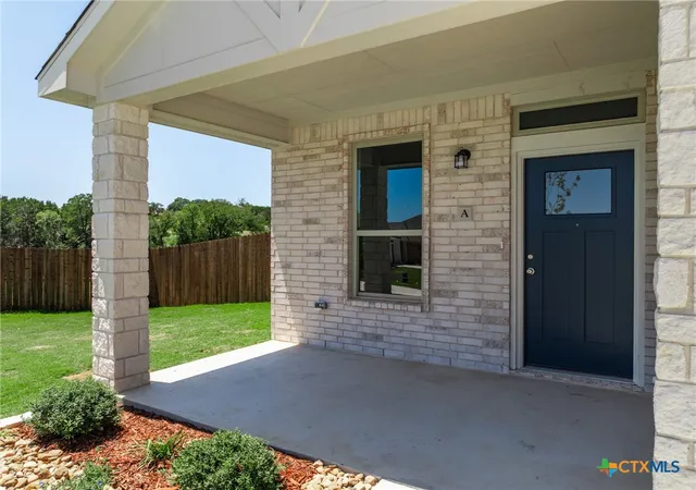 Listing Photo 5 - Condo for sale in building located at 513 Adley Ave, Copperas Cove, TX 76522