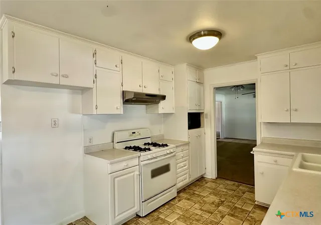 Photo 3 of Single family home for sale at 2508 N 11th Street, Temple, TX 76501 | MLS# 622910 | Listing updated on 2026-08-18